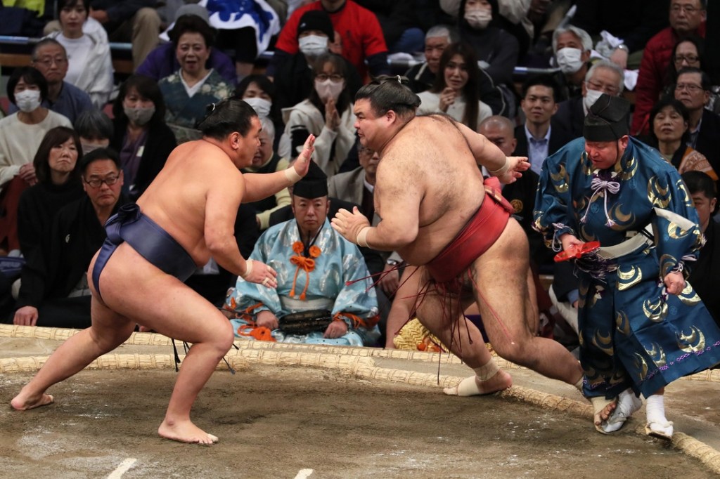 Powrót Takayasu