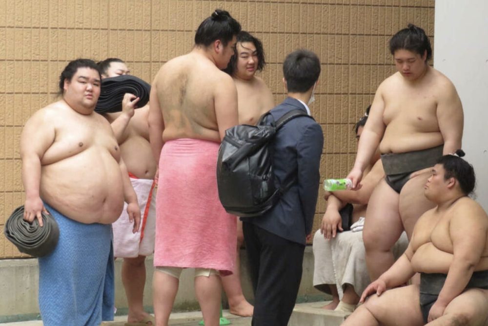 Miyagino beya połączona z Isegahama&nbsp;beya