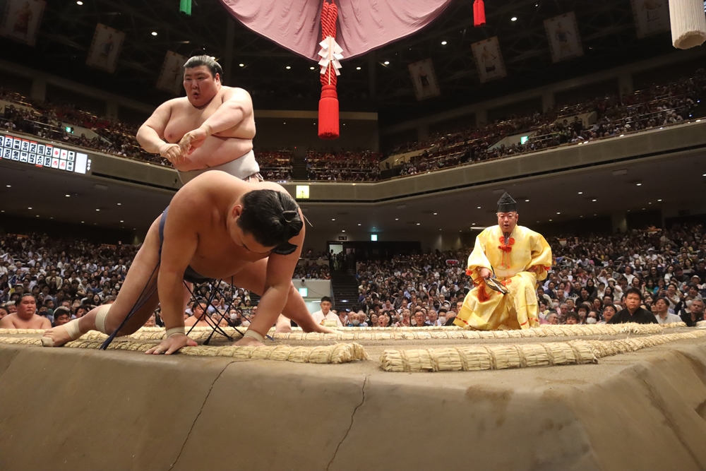 Natsu Basho 2024 – dzień&nbsp;1