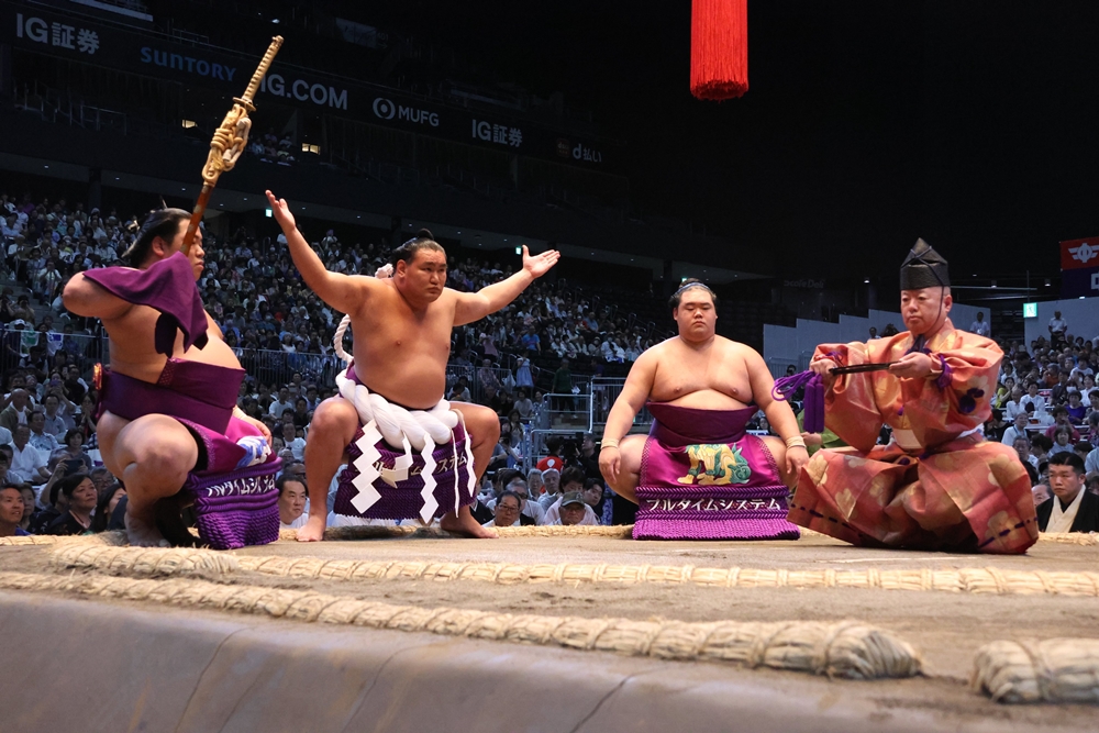 Aonishiki wywołał kolejną&nbsp;sensację