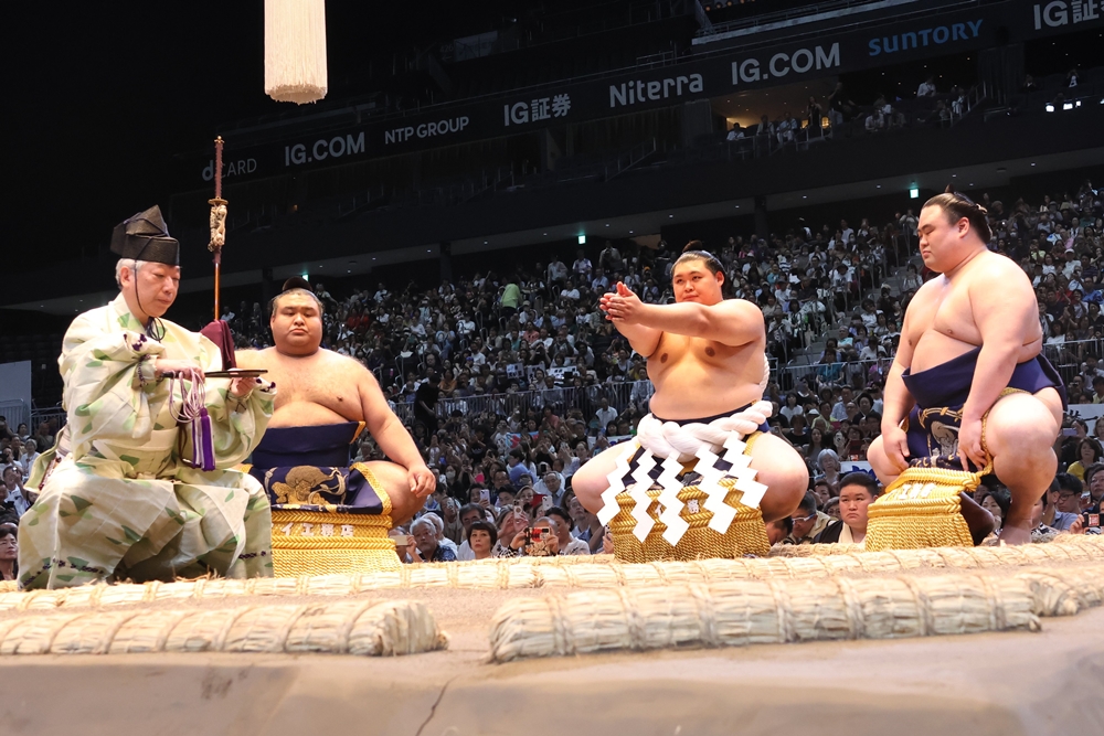 Onosato zaczął od&nbsp;zwycięstwa