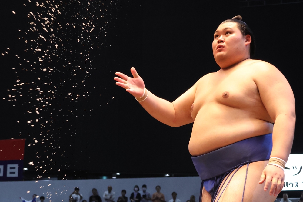 Onosato wspóliderem