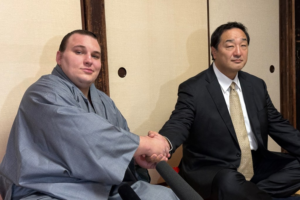 Nowy sekiwake Anseinishiki trenował w stajni&nbsp;Arashio