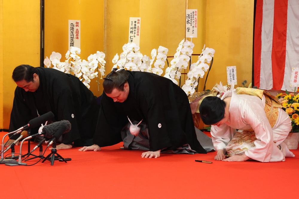 Aonishiki nowym ozeki – historyczna chwila dla ukraińskiego&nbsp;sumo