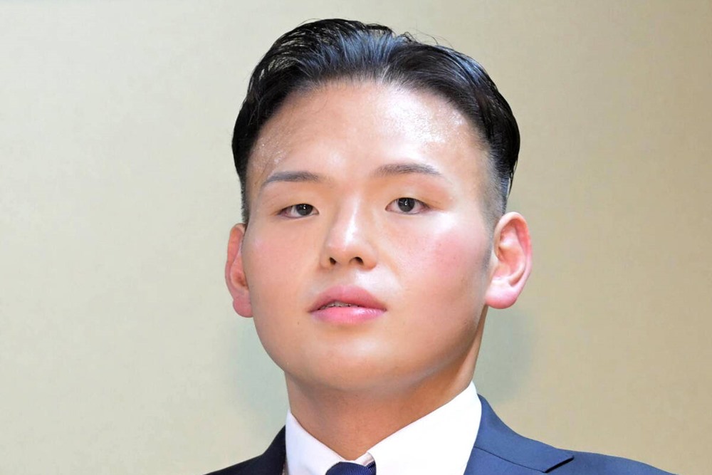 Minatogawa oyakata rozpoczyna nowy&nbsp;rozdział.