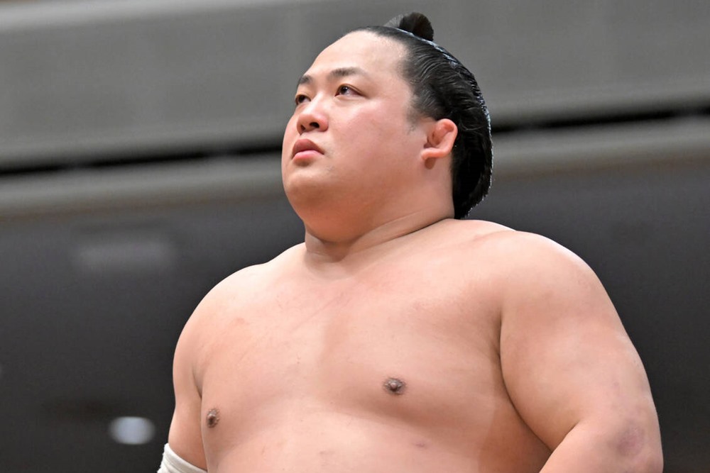 Midorifuji wycofuje się z Haru&nbsp;Basho.